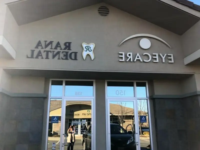  Roseville Rana Dental