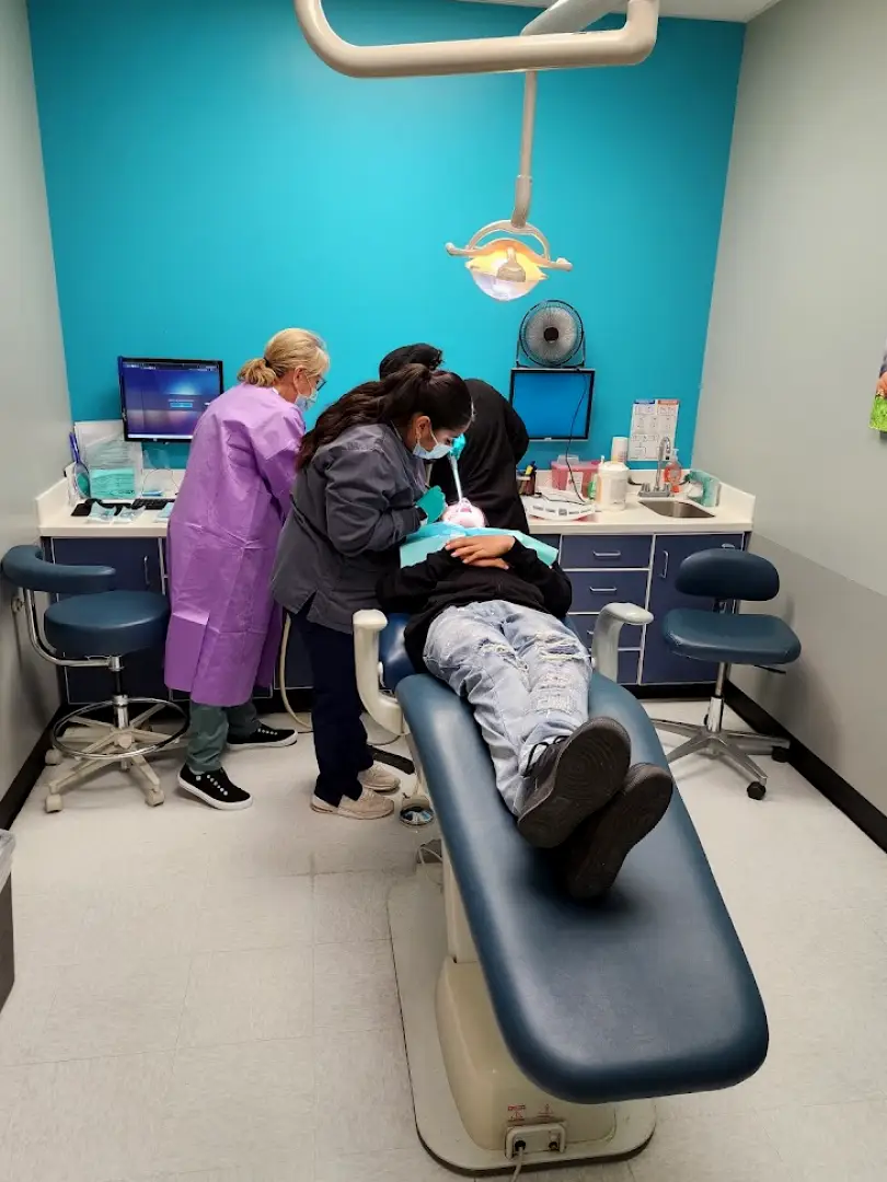  Tyler Goodland Dentistry & Braces