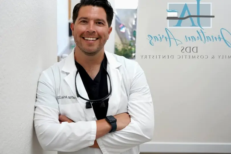 Ventura Dr. Jonathan Arias, DDS