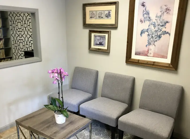 Lombard Jeffrey J Markett, DDS