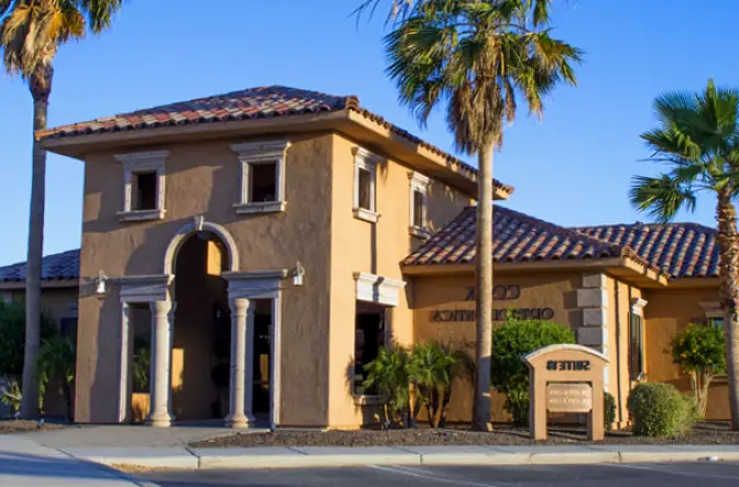  Yuma Cook Orthodontics