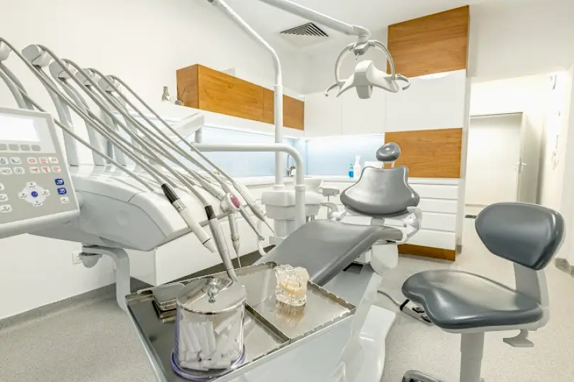 Bloomington Right Emergency Dentist