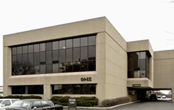Lombard Nicole S. Kott, DDS