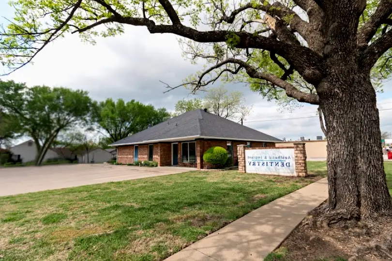  Midlothian Aesthetic & Implant Dentistry