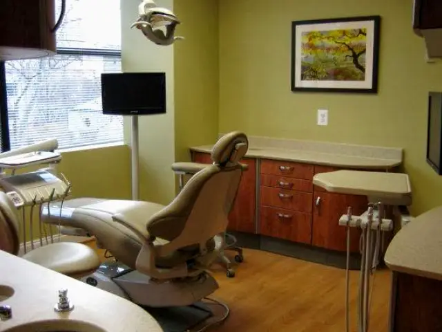  Bethesda Renew32 Cosmetic & Family Dentistry