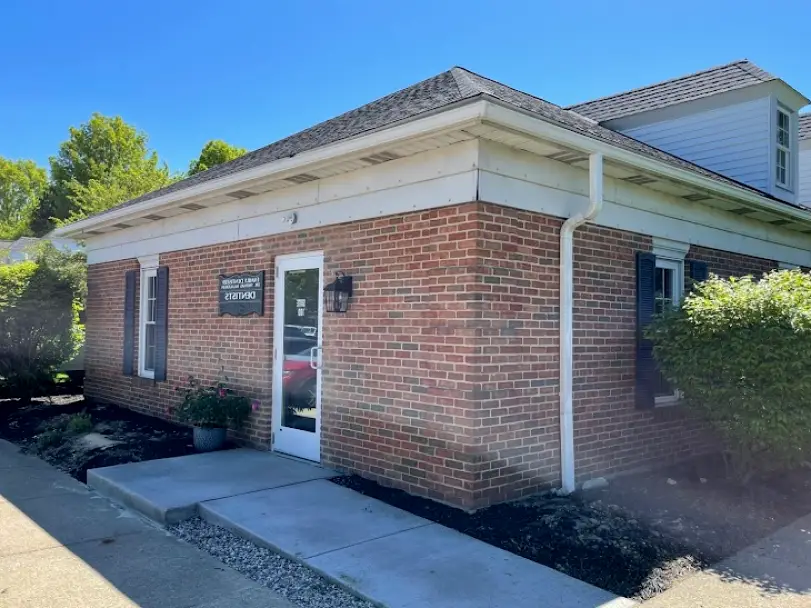 Middleburg Heights Thomas E McLaughlin, DDS