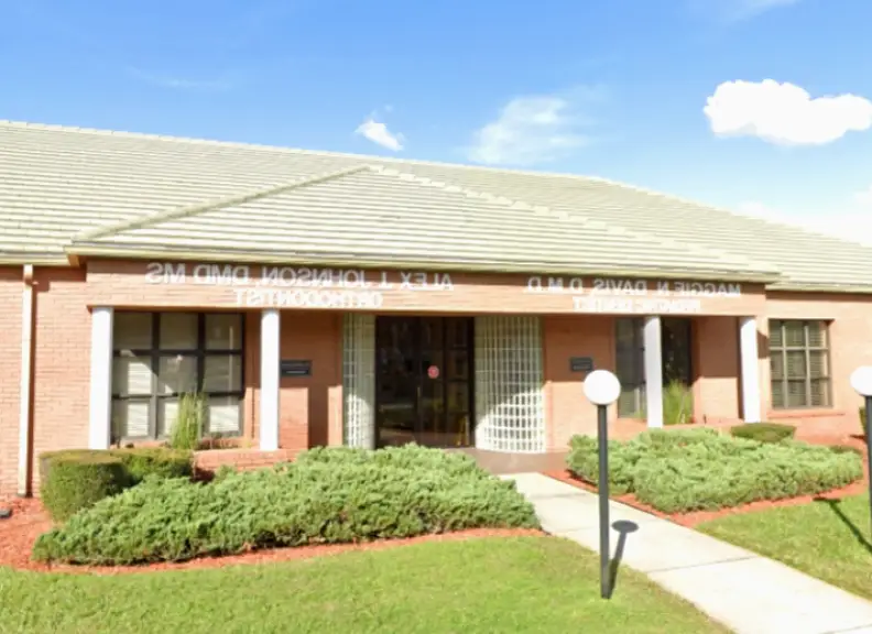  Palm Harbor Dr. Alex Johnson Orthodontics