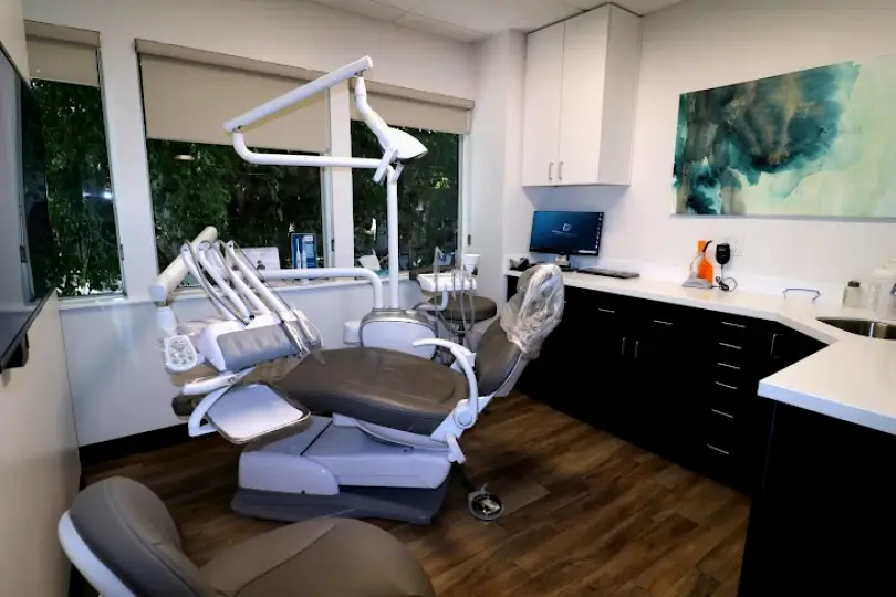  Pasadena Santoro Dentistry