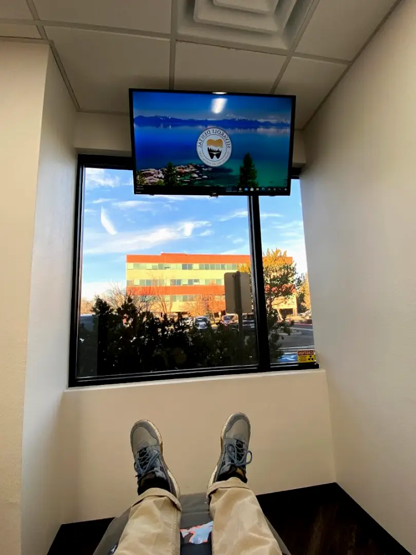 Reno Silvaroli Dental