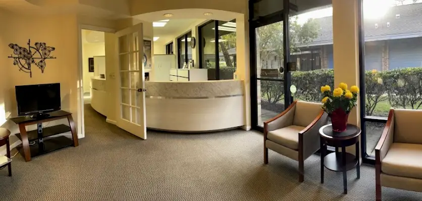 Safety Harbor Huntington Dental Arts: Nicolas Nieto DMD PA.