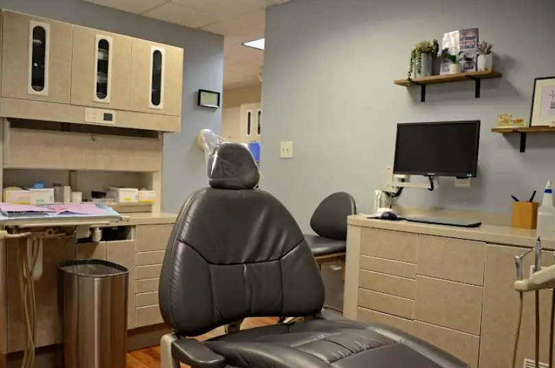 Gainesville Cosmetic Dentistry: Lydia J. Sumner, DDS, FAGD