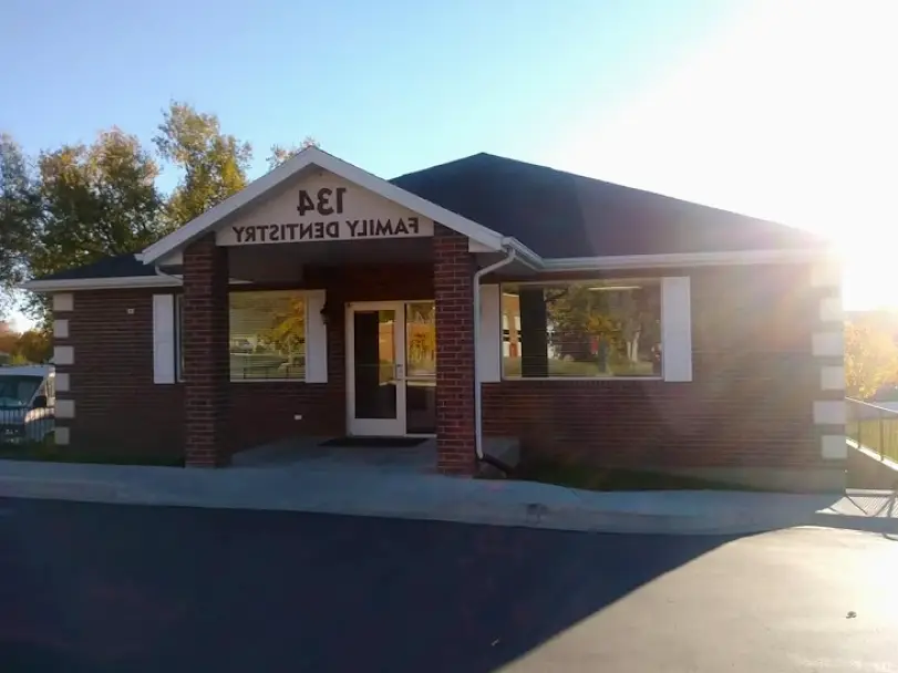 Centerville Ford B Huffaker DDS