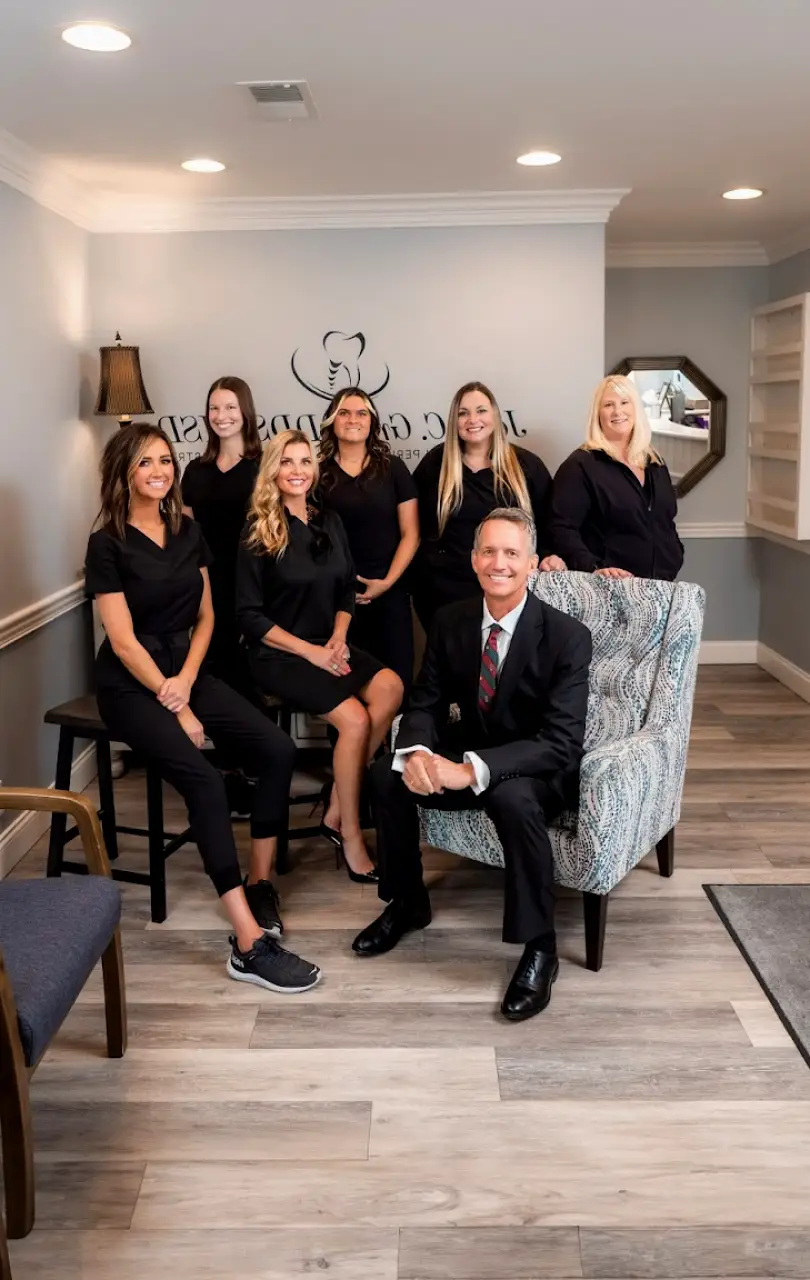 Evansville John C. Greif, DDS, MSD (Periodontist)