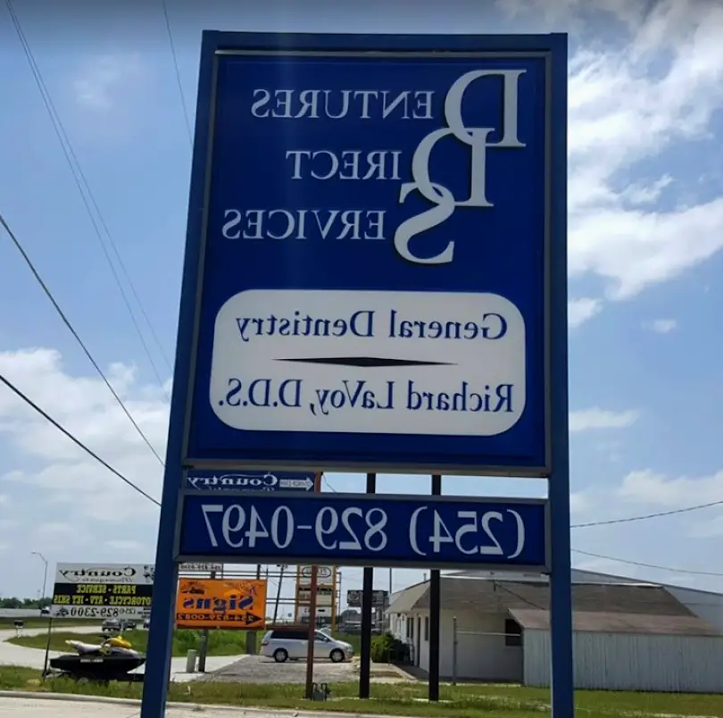 Elm Mott Dr. Richard D. Lavoy, DDS