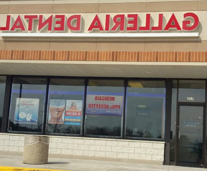 Mundelein Galleria Dental