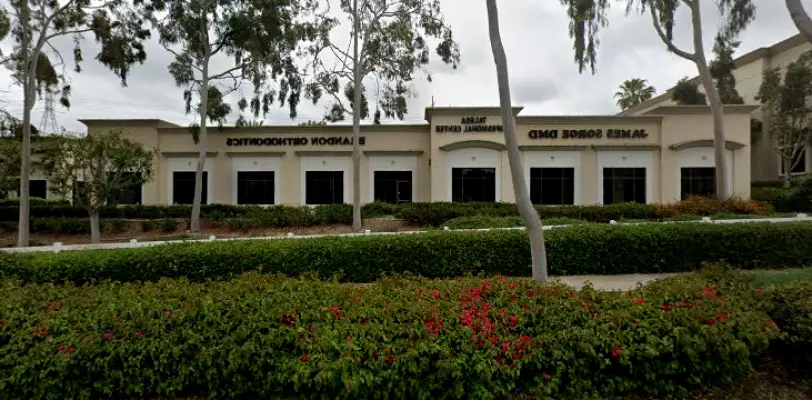 San Clemente SoCal PerioImplants the office of Drs. Caplanis and Madi