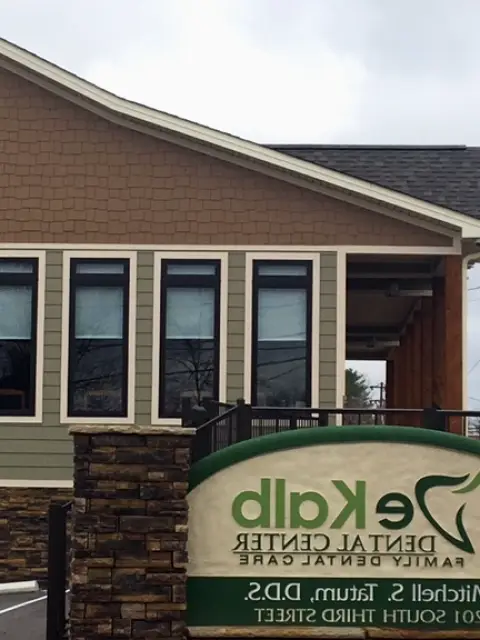  Smithville DeKalb Dental Center: Mitchell S. Tatum, DDS