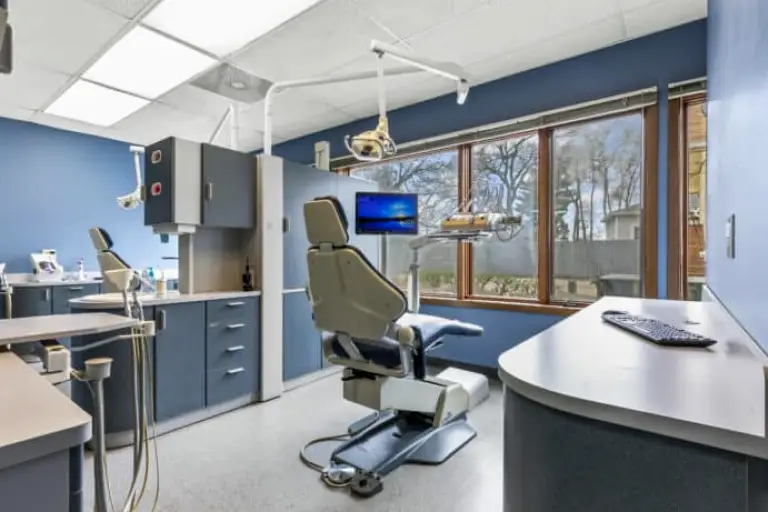 Elgin Bender Dental Care: Michael A Bender DDS LTD