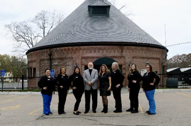 North Attleborough Unique Dental Care: Amjad Kinjawi, DMD