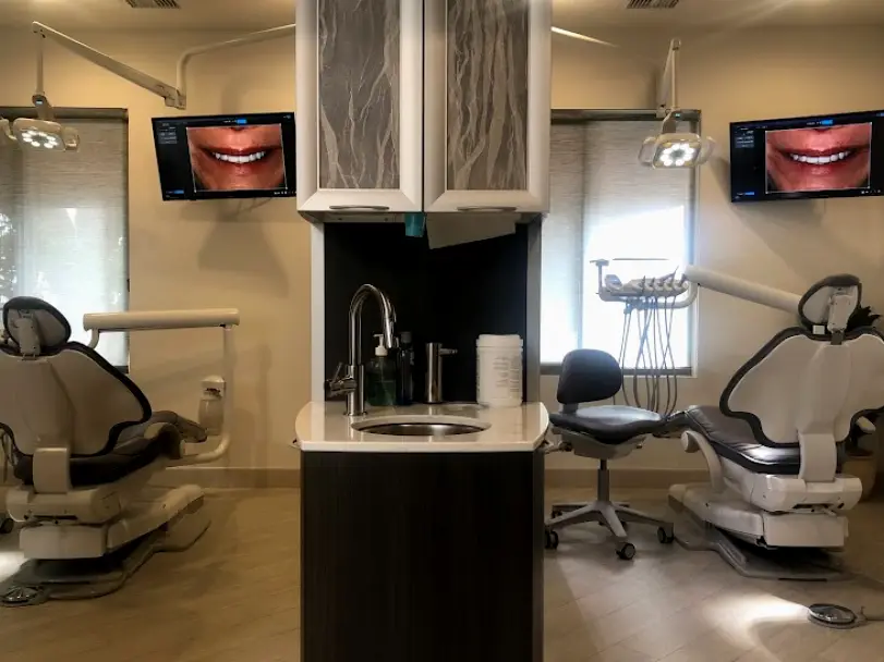  Encinitas Megan Dietz, DDS