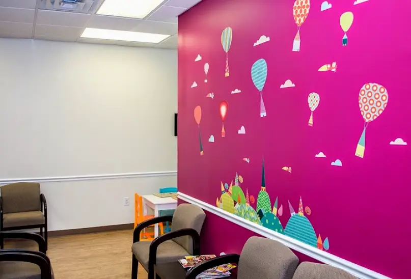 Spring Mona Dental for Kids - Dr. Mona Houshiar