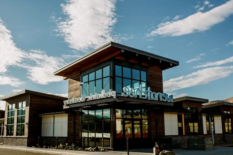 Wenatchee Asia Dela Cruz, DDS