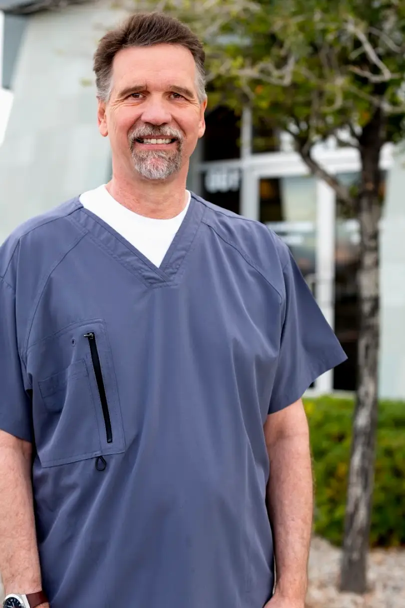  Henderson Gregory L. Bryan, DDS