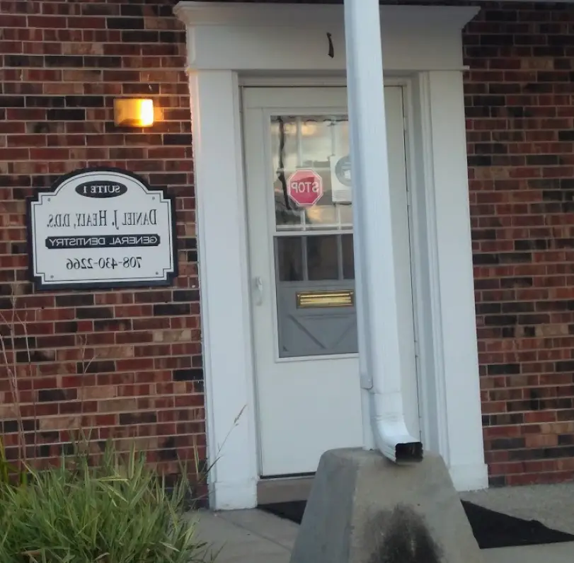Hickory Hills Dr. Daniel J Healy DDS