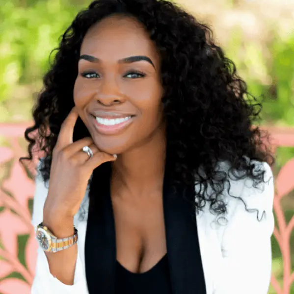 Chesterfield Melba Akinwande, DDS