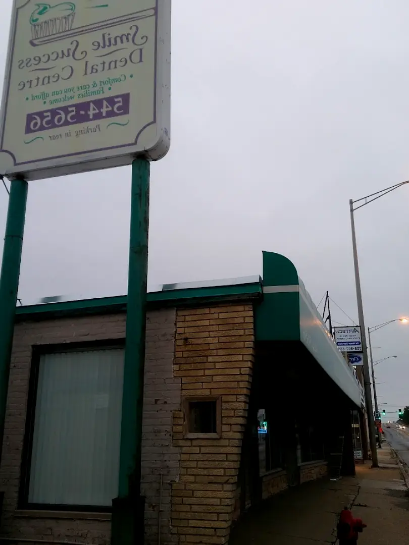 Bellwood Smile Success Dental Centre: Johnson Mimi V DDS
