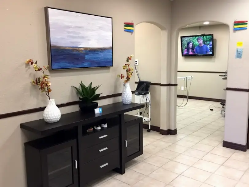 Dr. Lee Beaumont Dental