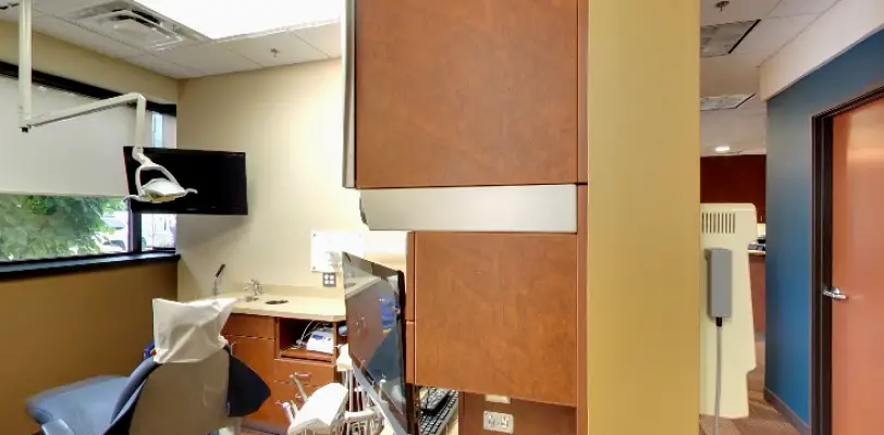  Berkley Dr. Ronnie T. Williamson, DDS