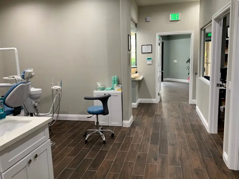 Tustin Newhope Dental Inc