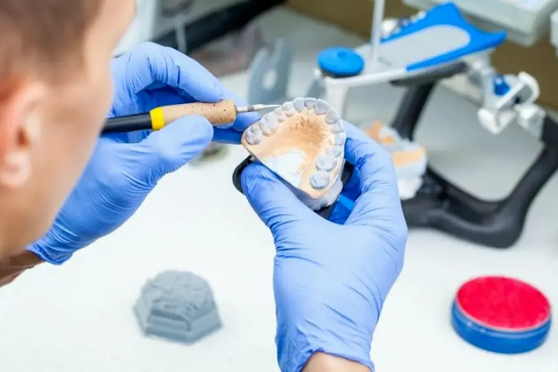 Cambridge TopNotch Dental Lab MN
