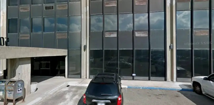 Hempstead Dr. Michael Noghrei, DDS