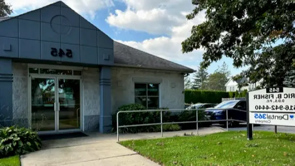Plainview Eric B. Fisher, DDS - A Dental365 Company