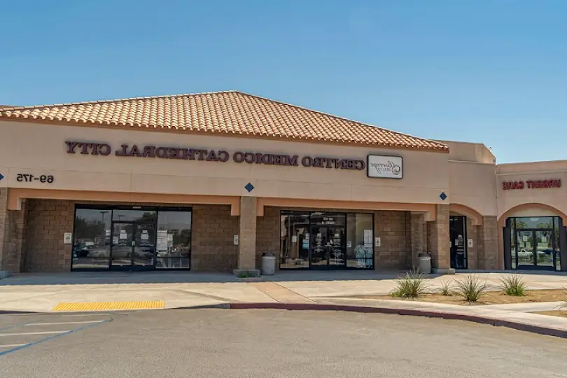 Centro Medico Cathedral City