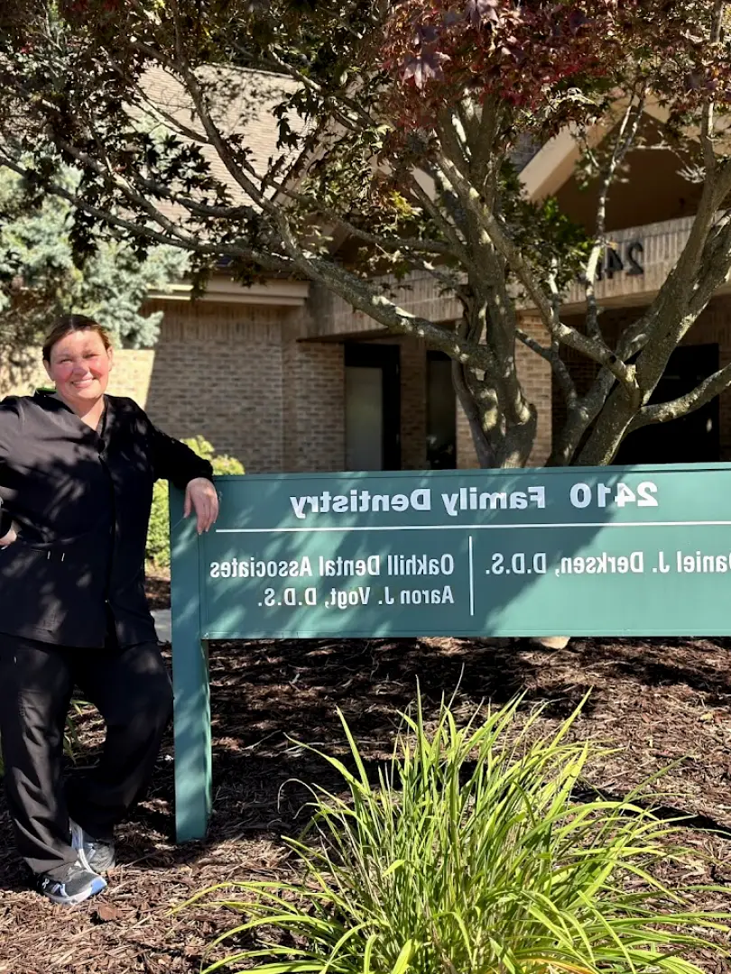  Lansing Oakhill Dental Associates: Dentist: Dr. Aaron J. Vogt D.D.S