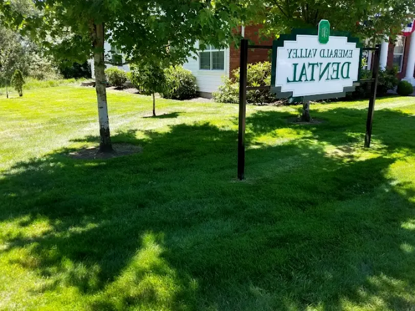 Creswell Emerald Valley Dental