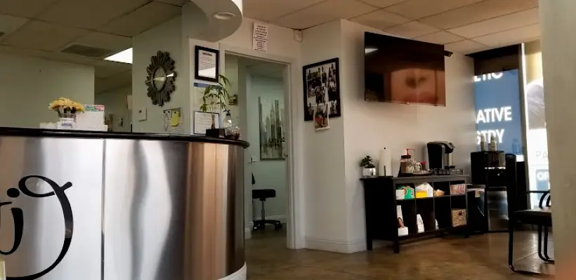 South Gate City Dental Care