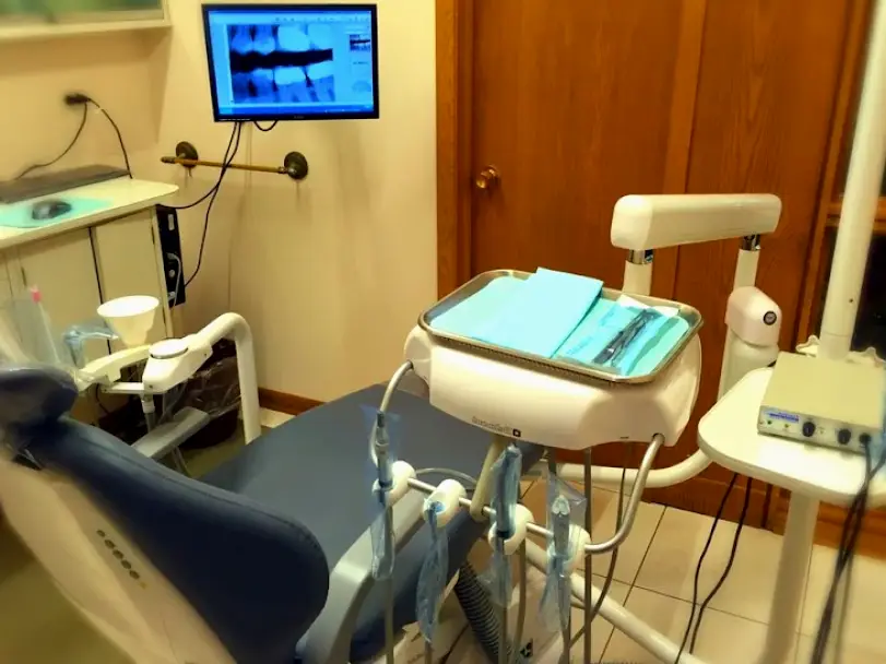  Deerfield Burns Family Dentistry