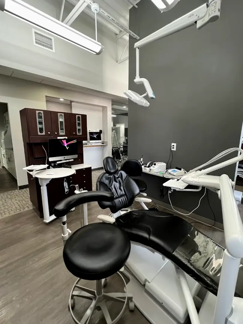 Woodmere Dr. Gino DiGiannantonio DDS LVIF FIAPA and Dr. Ruhi Patel DMD Aesthetic Dentistry