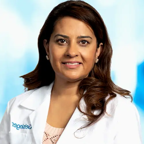 Danville Gayatri Malik, DMD