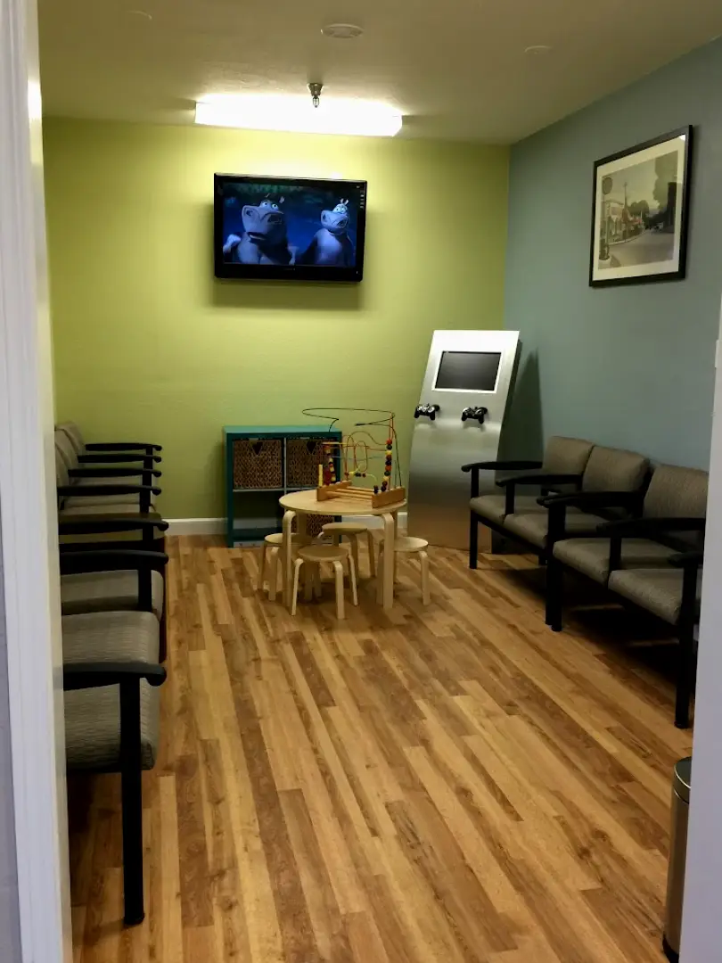  Daly City Juei Kao, DMD, Pediatric Dentistry