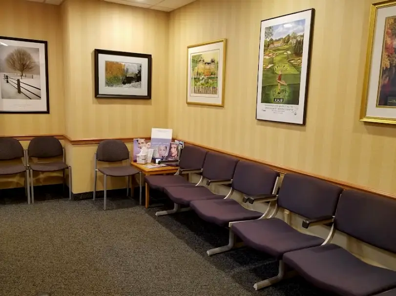 Artistic Dental Associates-Commack
