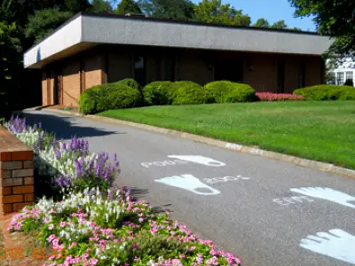 Clemmons Paul D. Nifong, Jr, DDS