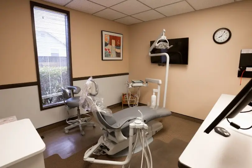 Eugene College Hill Dental
