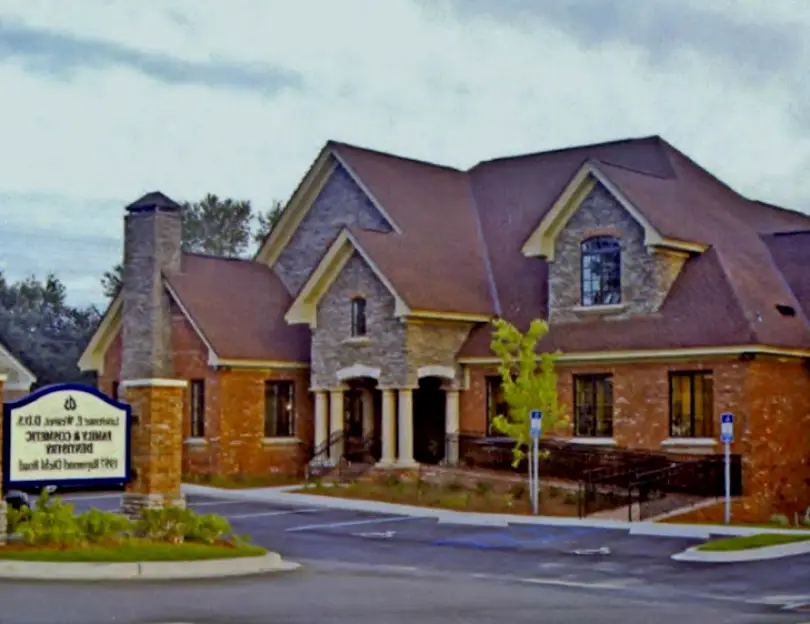 Tallahassee Lawrence E Weaver DDS & Alan D Dransfield DMD