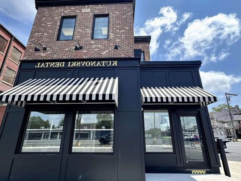 Crown Point Kutanovski Dental
