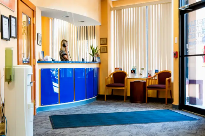 Lynn Dr. Artem Cheshkov DDS